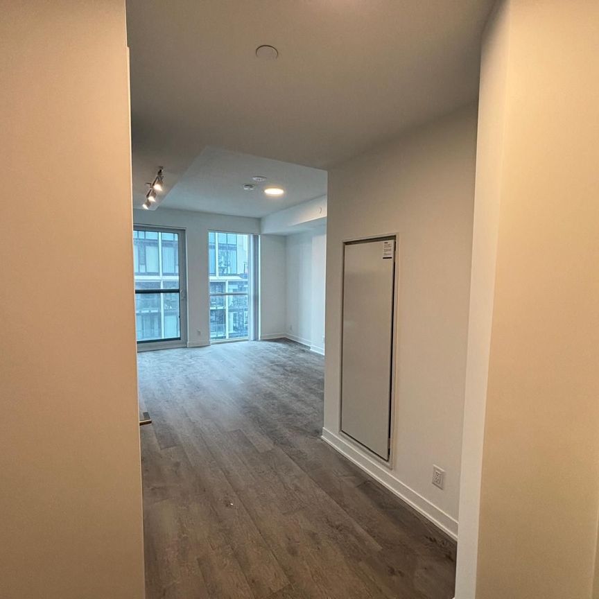 For Lease - 180 Front Street Unit# 2711, Toronto, Ontario - Photo 1