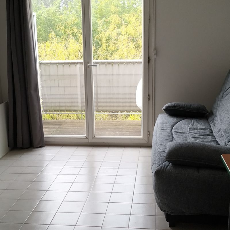 Coquet studio meublé à l'année - Photo 1