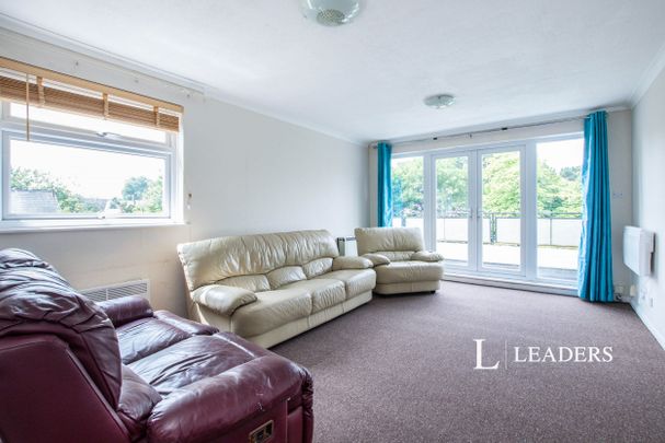 2 bedroom apartment to rent Cavendish Road, Bournemouth, BH1 - Photo 1