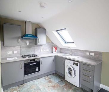 Lowater Place, Carlton, Nottingham, NG4 - Photo 1