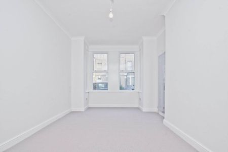 Price £3,500 pcm - Available Now - Unfurnished - Photo 5