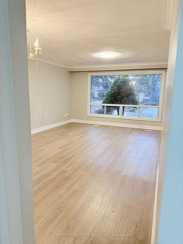For Lease - 113 Confederation Drive, Toronto, Ontario - Photo 4