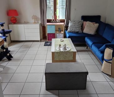 4.5 room apartment with garden and parking space - Photo 4