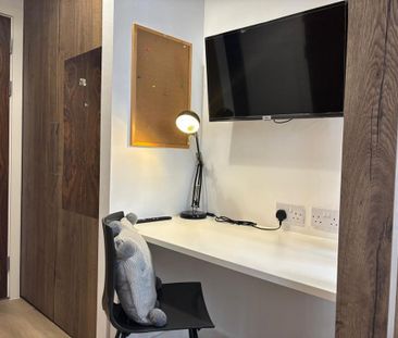 1 bedroom private hall to rent - Photo 4