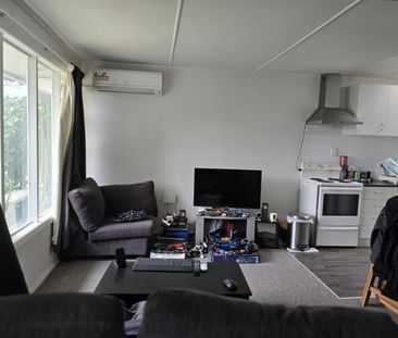 28 Islington St, Trentham - Photo 3