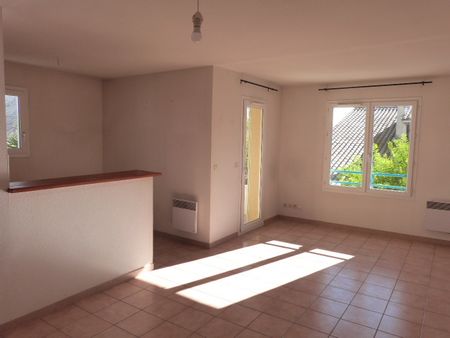 SUPERBE APPT T3 AVEC TERRASSE ET PARKING AV ELIE SERMET - Photo 2