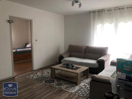 Location Appartement 3 pièces 71m² GOLBEY 88190 - Photo 2