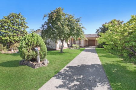 Space, Comfort, and Lifestyle - Photo 2