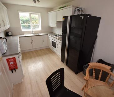 1 bedroom semi-detached house to rent - Photo 3