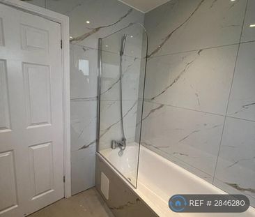 3 bedroom maisonette to rent - Photo 3