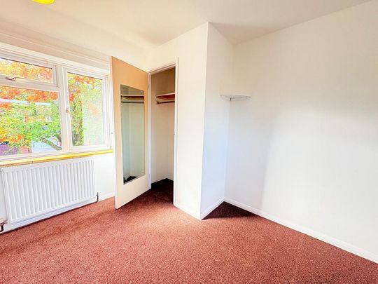 2 bedroom end of terrace house to rent - Photo 1