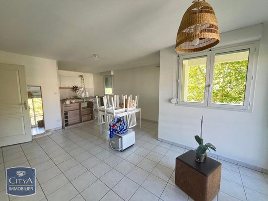 Location Appartement 2 pièces 50m² MULHOUSE 68100 - Photo 1