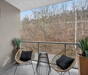 For Lease - 479 Charlton Avenue Unit# 209, Hamilton, Ontario - Photo 4