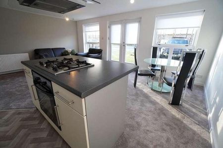 Strathblane Gardens, Glasgow, G13 - Photo 5