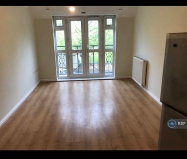 1 bedroom flat to rent - Photo 6
