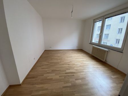 WG oder Familien Taugliche Wohnung ..3 Zi. TOP LAGE - Photo 4