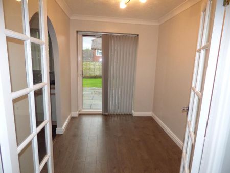 2 bedroom semi-detached house to rent - Photo 2
