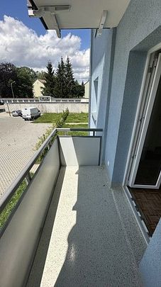 Praktische 2-Zimmer-Wohnung mit Balkon - Photo 1