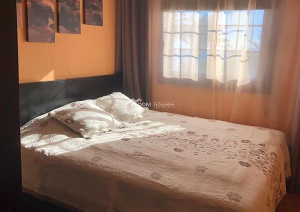 Chalet adosado · Alquiler a largo plazo ·