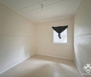 Peaceful and convenient home next to the parks and schools - Photo 6