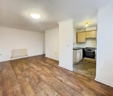 Trinity House, Argent Street, Grays, RM17 - Photo 4