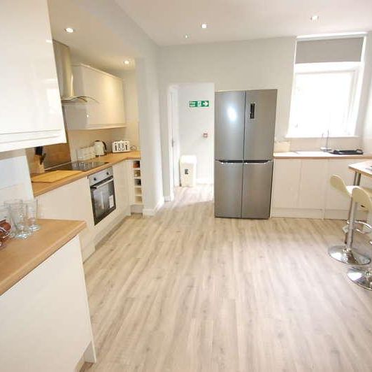 Eton Road, Burton Upon Trent, DE14 - Photo 1