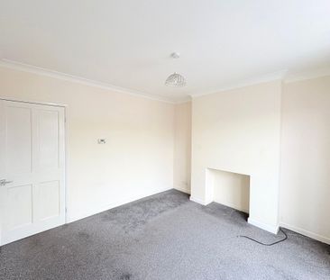 Pennygate, Spalding - Photo 1