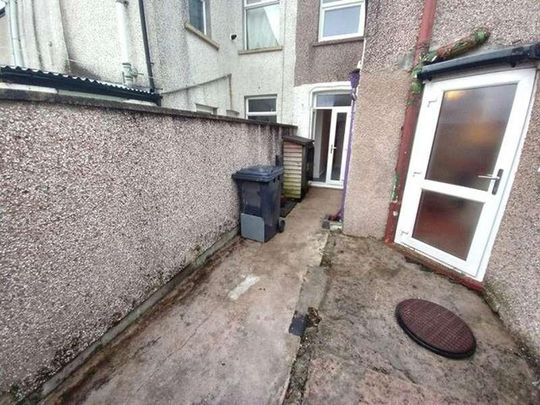 Steel Street, Ulverston, LA12 - Photo 1