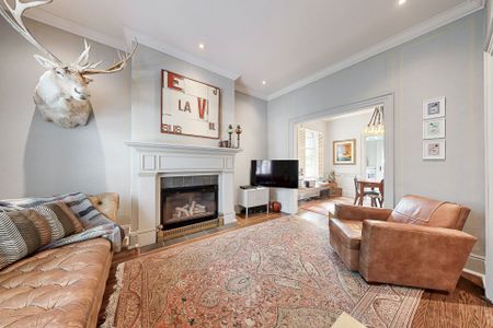 For Lease - 440 Sackville Street, Toronto, Ontario - Photo 2