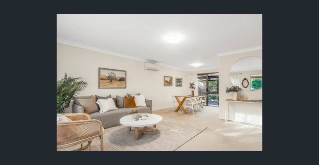 VILLA CONVENIENCE - Photo 1