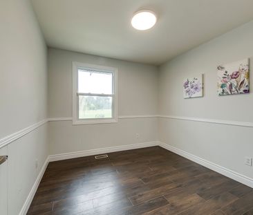 For Lease - 247 Kenwood Avenue, Burlington, Ontario - Photo 6