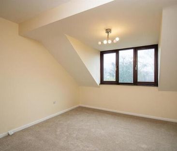 4 bedroom detached house to rent - Photo 3