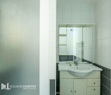 Location Appartement 3 pièces 71m² EU 76260 - Photo 4