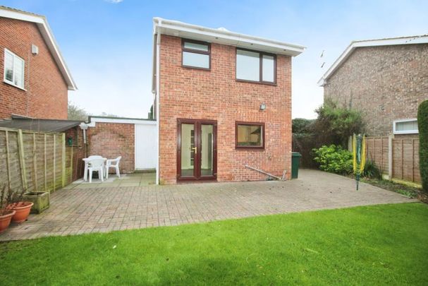 3 bedroom detached house to rent - Photo 1