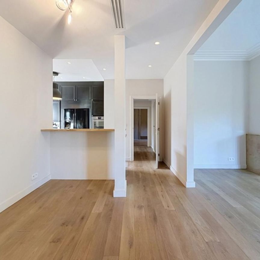 Appartement te huur in Ixelles - Photo 1