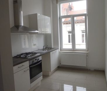 Appartement te huur - foto 2