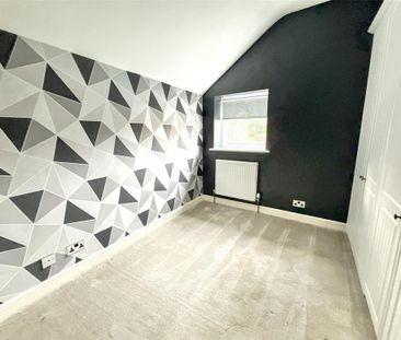 3 bedroom end of terrace house to rent - Photo 5