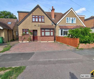 4 bedroom semi-detached house to rent - Photo 3