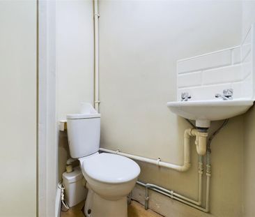 5 bedroom terraced house to rent - Photo 3