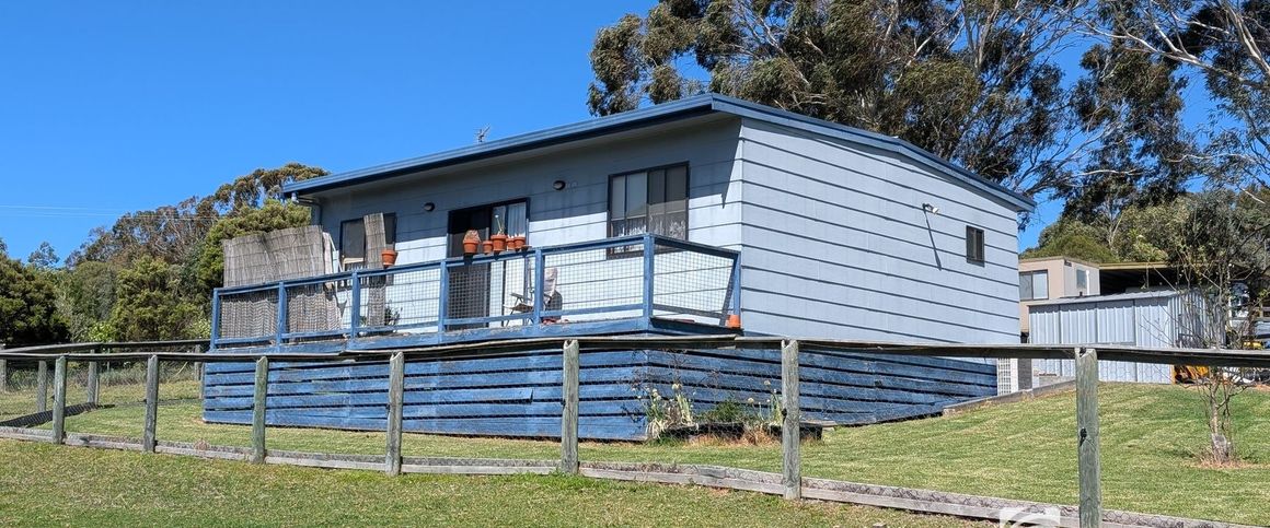 QUIET COUNTRY LIVING IN METUNG - Photo 1