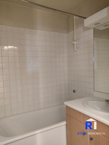 Location Appartement 3 pièces 66m² GRENOBLE 38100 - Photo 5