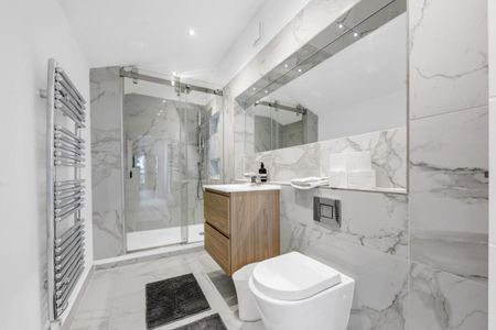 3 bedroom Flat To Let Total Size: 1471 SQ FT - Photo 3