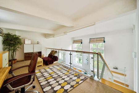 2 Bed Flat, Manor Gardens, N7 - Photo 2