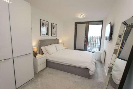 London Road, Leigh-on-sea, Essex, SS9 - Photo 5