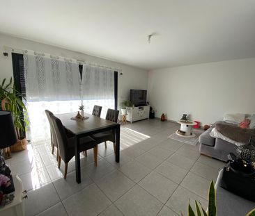 Location Appartement 2 pièces 51m² GUILHERAND GRANGES 07500 - Photo 2