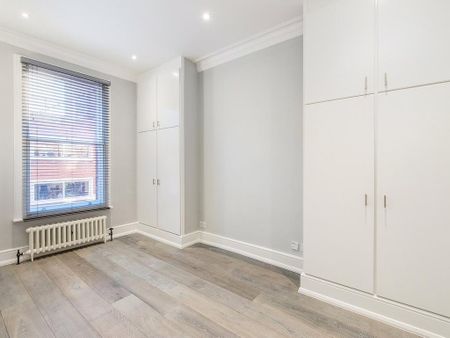 2 bedroom apartment to rent - Photo 4