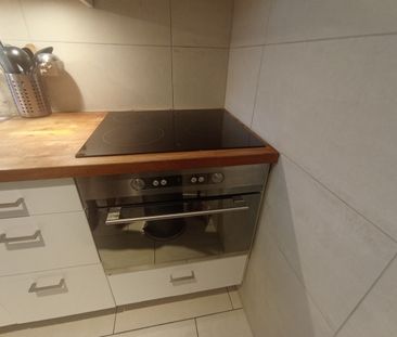 Eaux-Vives / Genève - Studio Meublé de +/- 42 m² - À deux pas du Lac - Photo 3