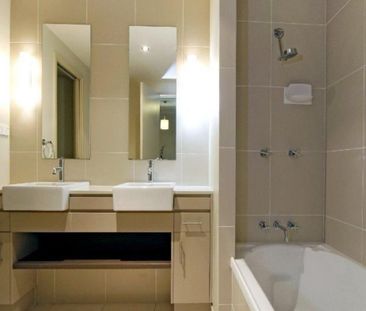 Chic 1 Bed, 1 Bath in the Sought after Cairns One - Photo 6