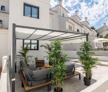 Casa adosada de alquiler en Calle Benalauria, 11, La Concha - Resin... - Photo 4