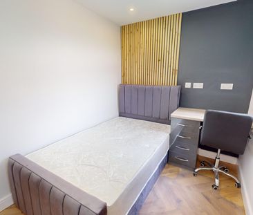 Co-Living Studio 4, 42 Milner Road Selly Oak - Photo 1